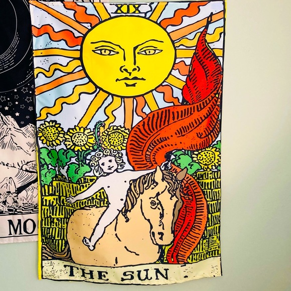Tarot Sun card tapestry - Picture 1 of 3